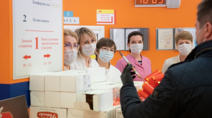 «Победа» поддерживает иммунитет петербургских врачей 